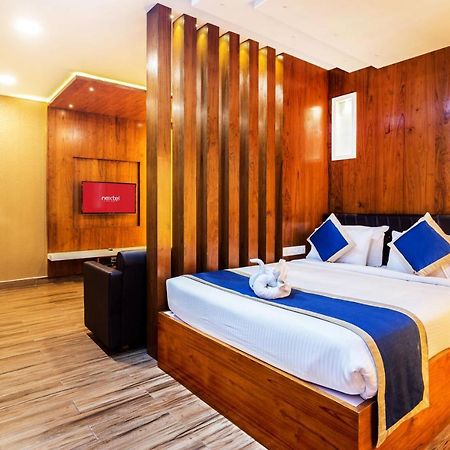 Nextel Inn, Calicut Dış mekan fotoğraf