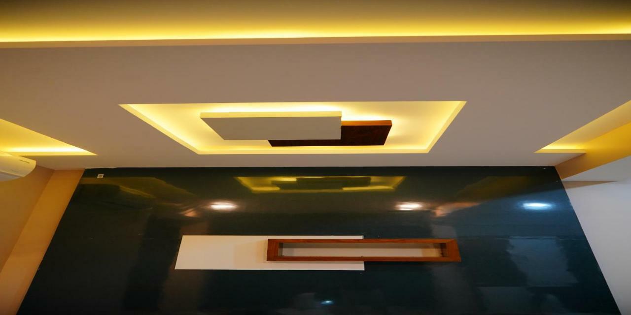 Nextel Inn, Calicut Dış mekan fotoğraf
