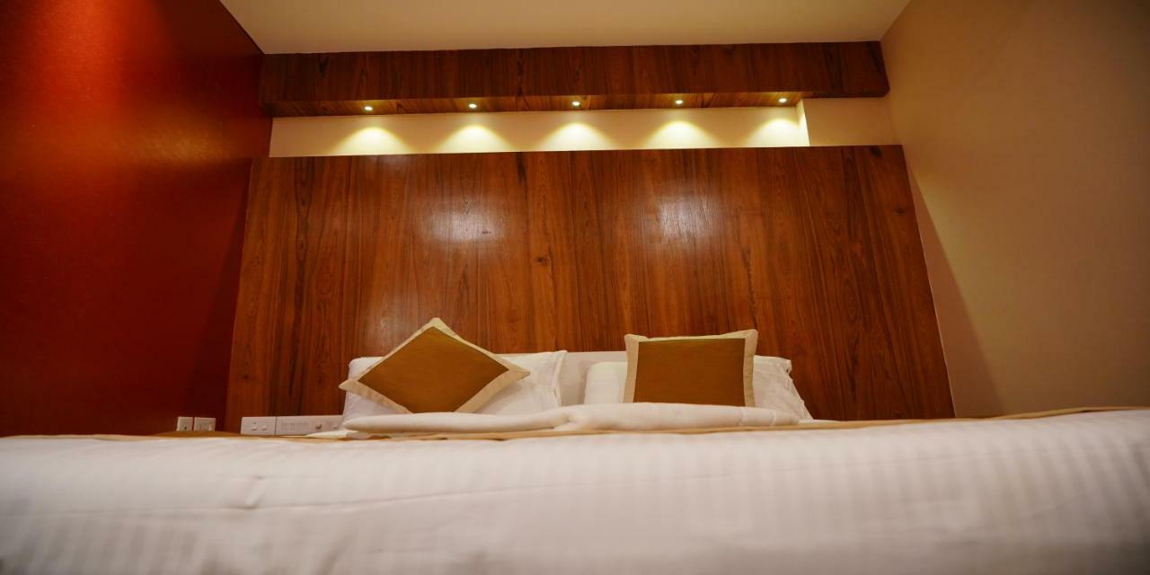 Nextel Inn, Calicut Dış mekan fotoğraf
