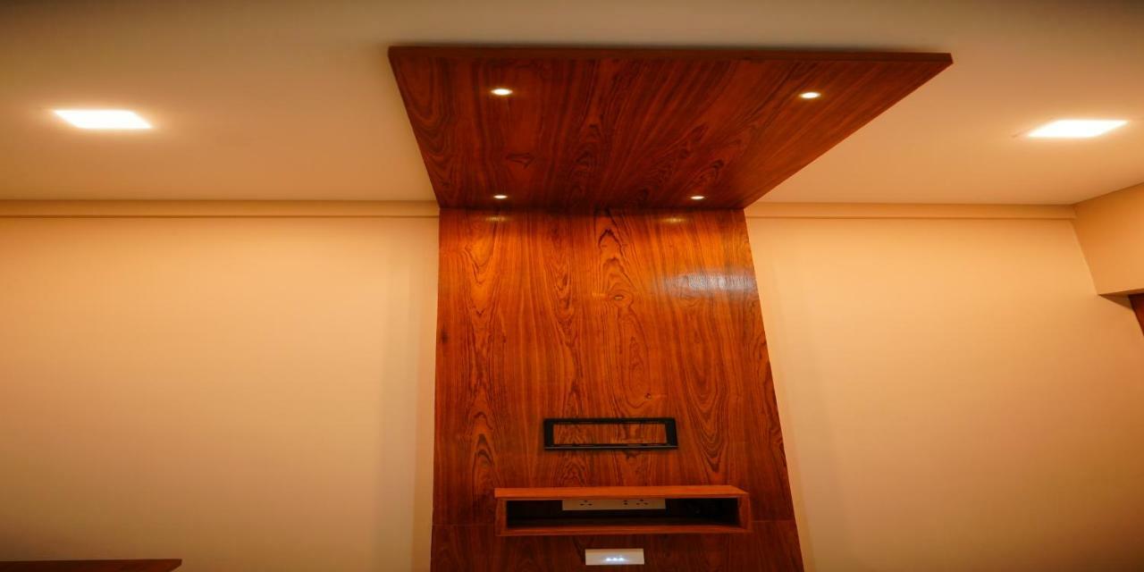 Nextel Inn, Calicut Dış mekan fotoğraf