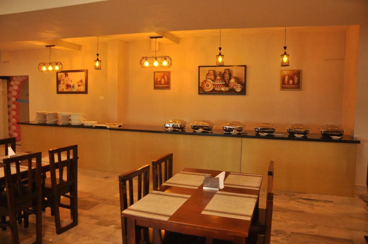 Nextel Inn, Calicut Dış mekan fotoğraf
