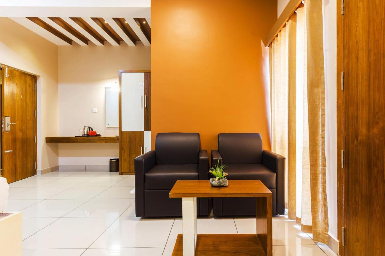 Nextel Inn, Calicut Dış mekan fotoğraf